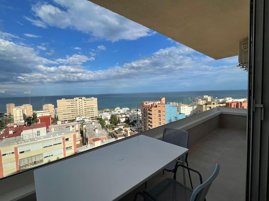 Glamour Suite Con Vistas Panoramicas Mar Y Montana Торремолинос Экстерьер фото